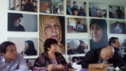 Alicia-Lira-ponencia-en-Ramallah-e1465665750861-440x248